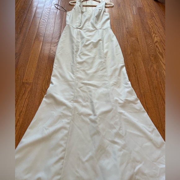 AMSALE BRIDESMAID DRESS | worn only once, v-neck cut, Baby blue - Picture 13 of 15